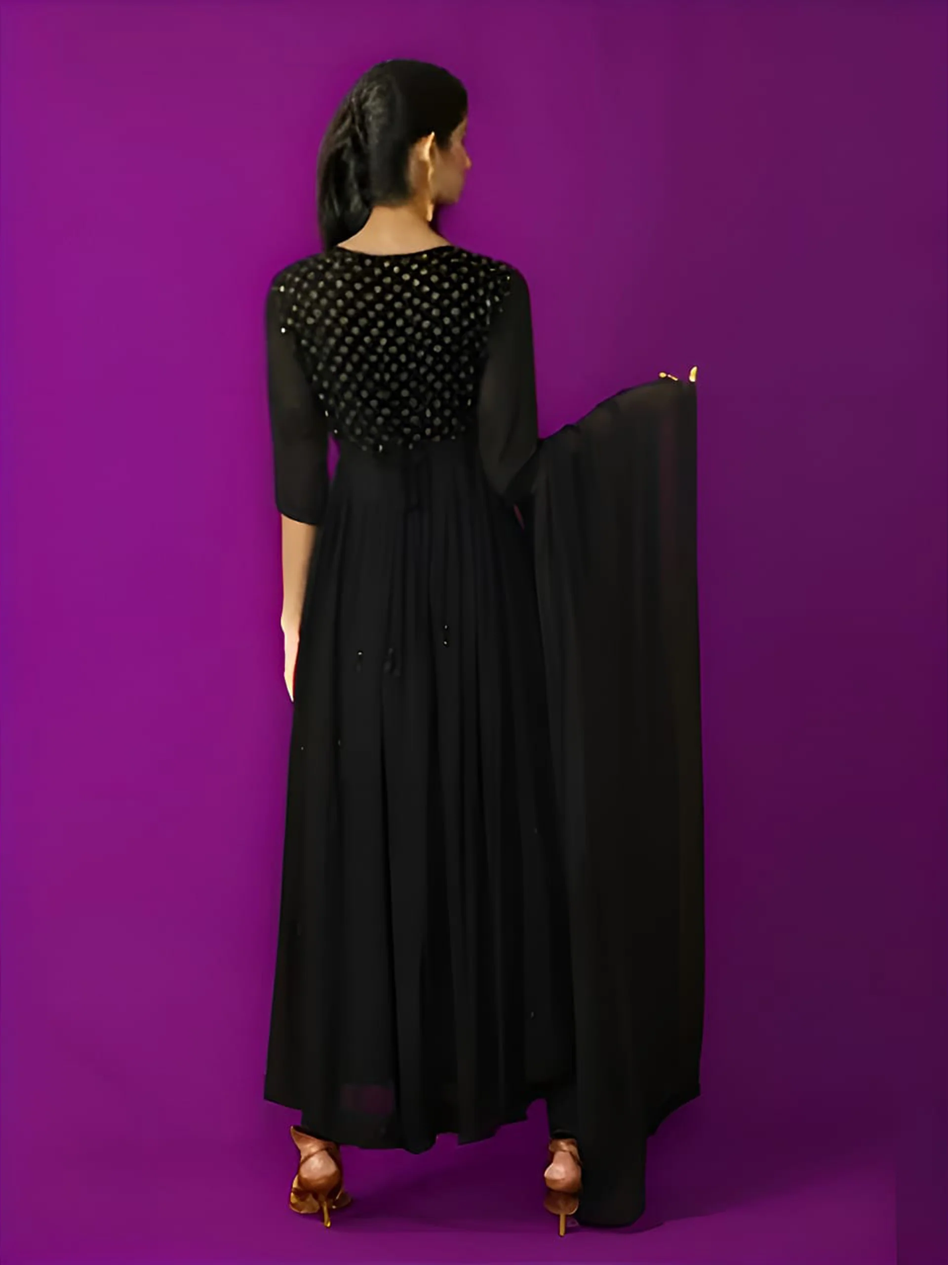 Black Metal Chikankari & Mukaish Kurta Set - Image 4