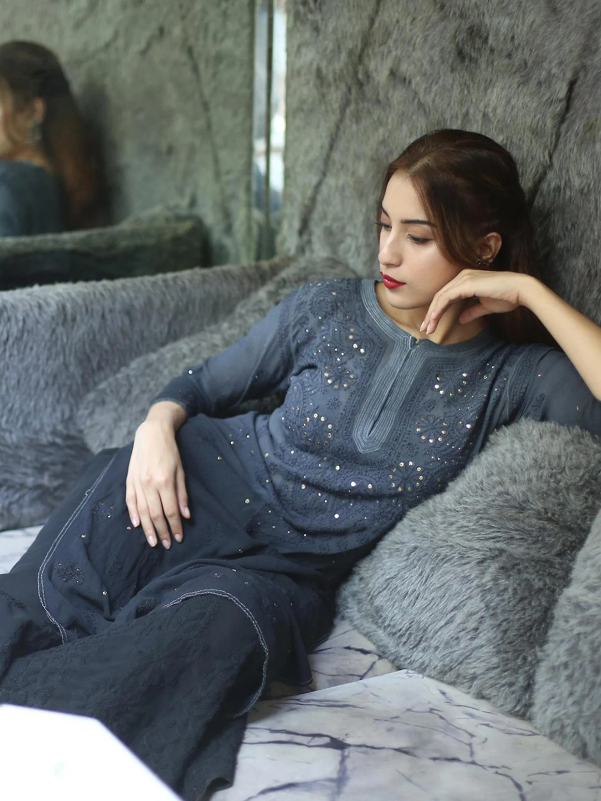 Excalibur Ombré Chikankari Kurta Set (Set of 3) - Image 3