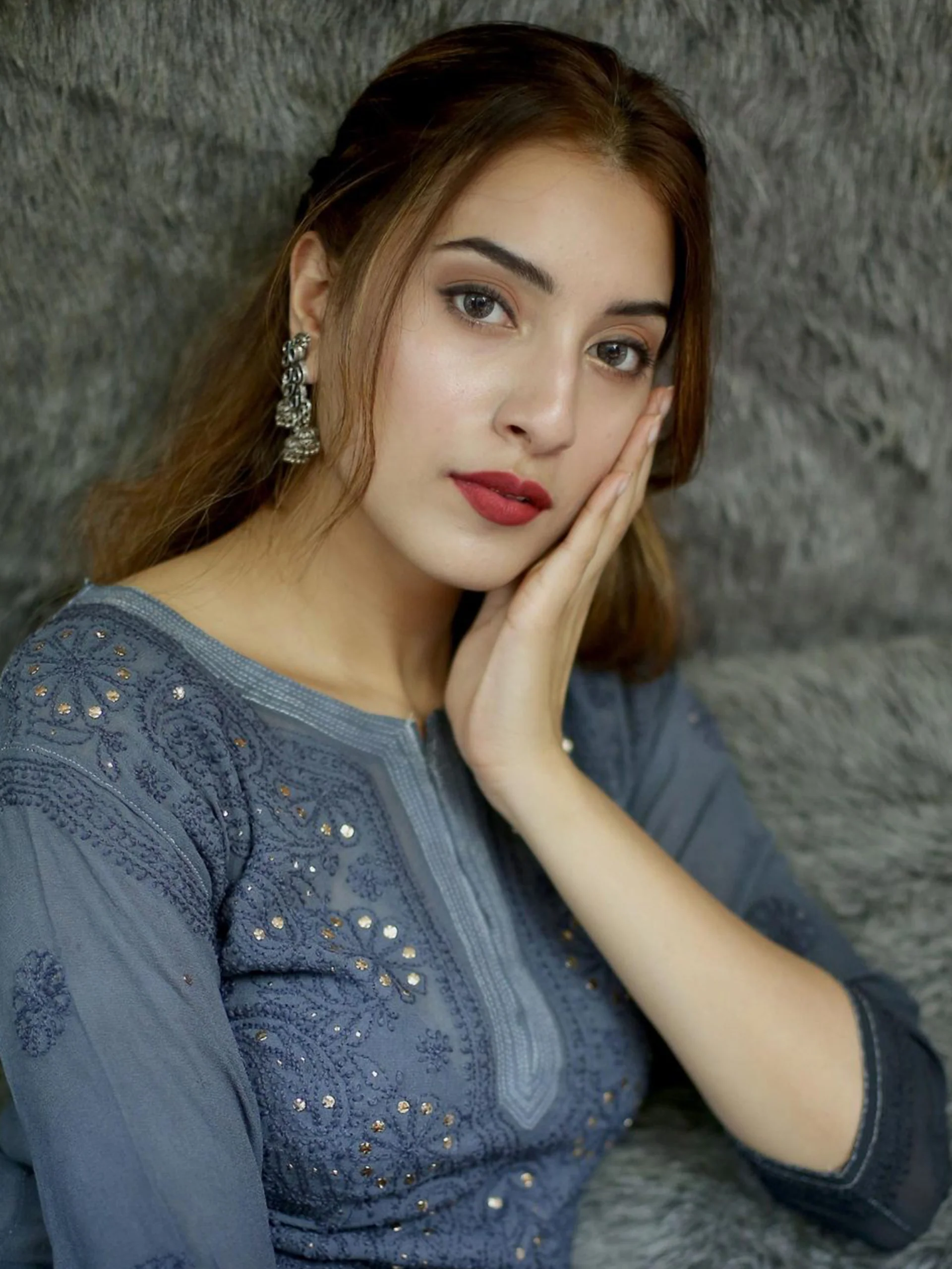 Excalibur Ombré Chikankari Kurta Set (Set of 3) - Image 5