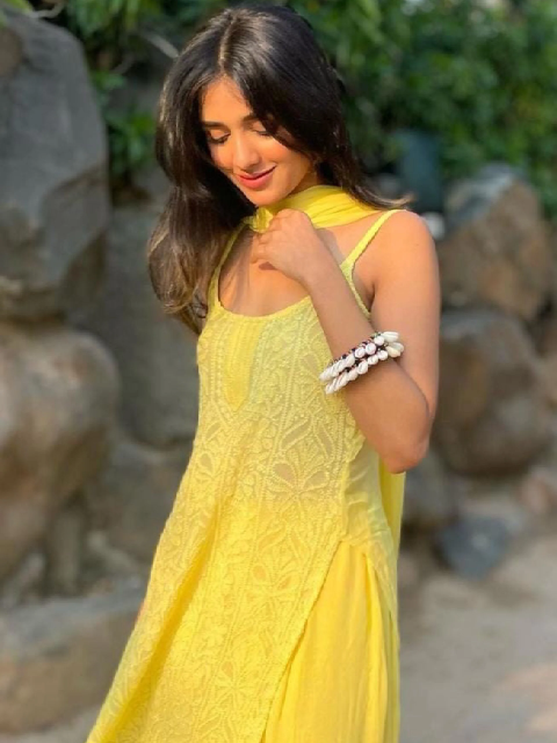 Illuminating Chikankari Strappy Kurta Set - Image 5