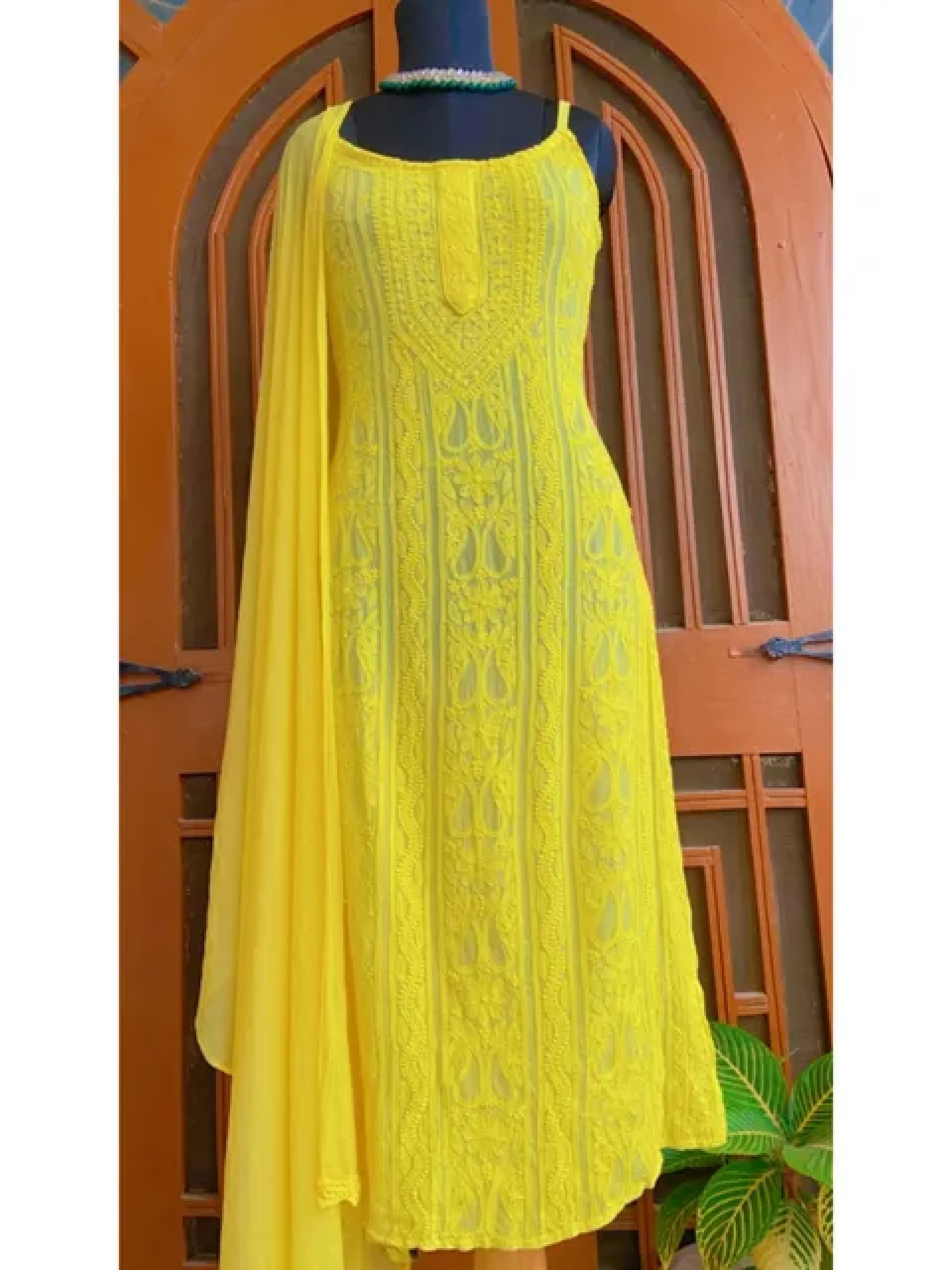 Illuminating Chikankari Strappy Kurta Set - Image 7